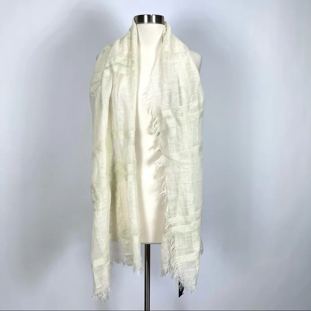 Cejon light weight cream scarf